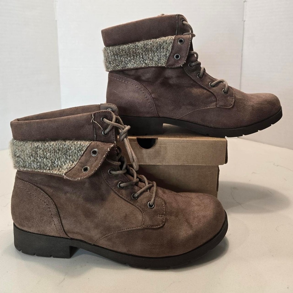 Womens Arizona Yates Ankle Booties Boots Women's Size 10M Sand Brown Faux Suede